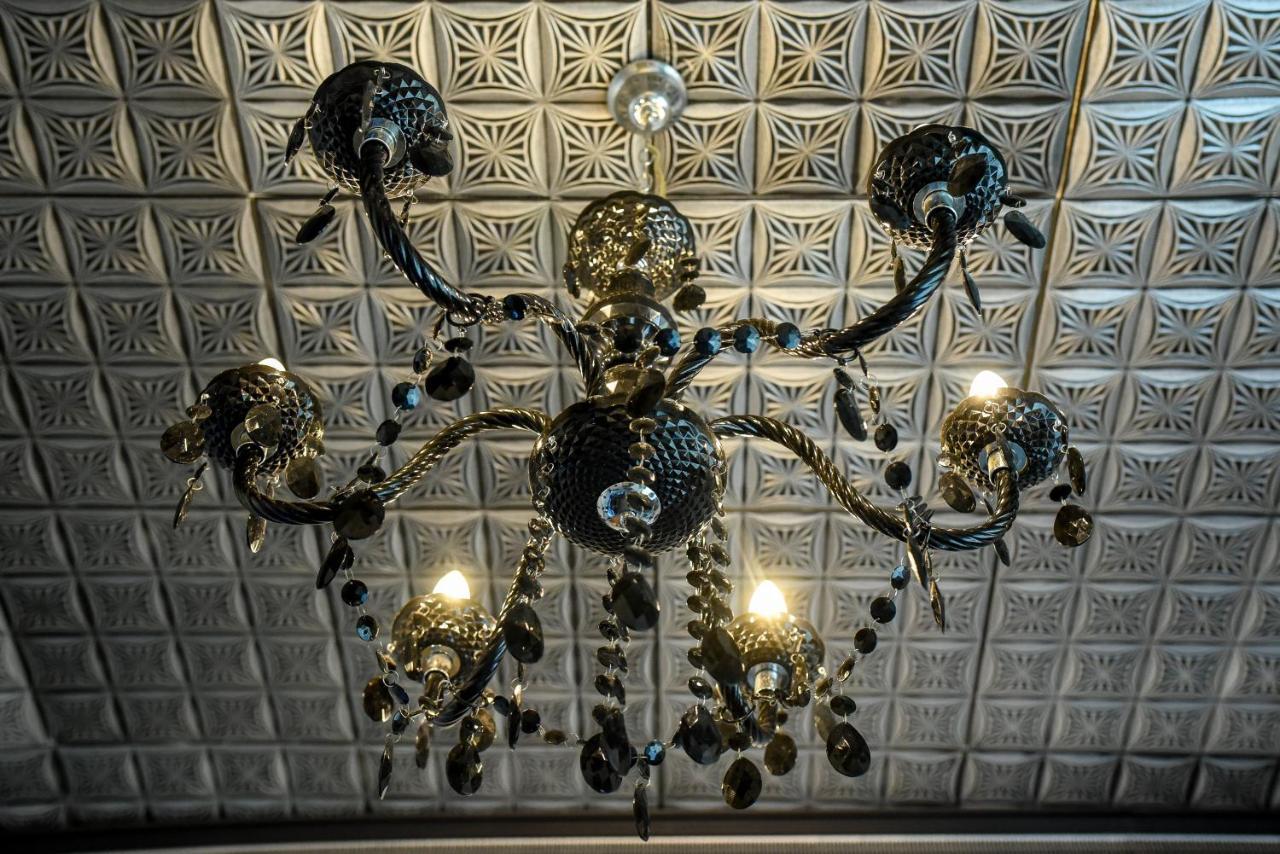 The Museum - Wonderful Super Central Apartment Bukares Bagian luar foto